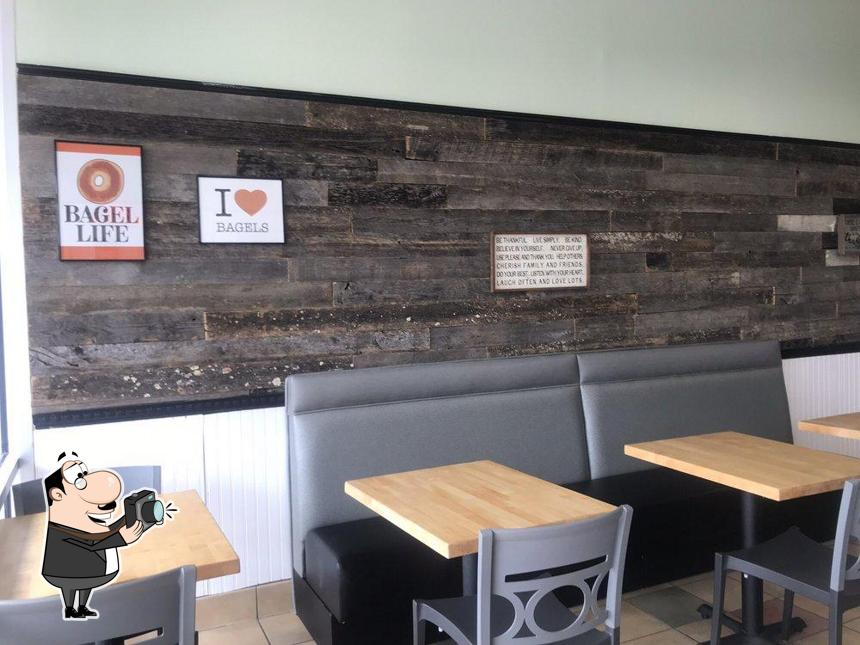 Bagel Fresh Deli in The Colony Restaurant menu and reviews
