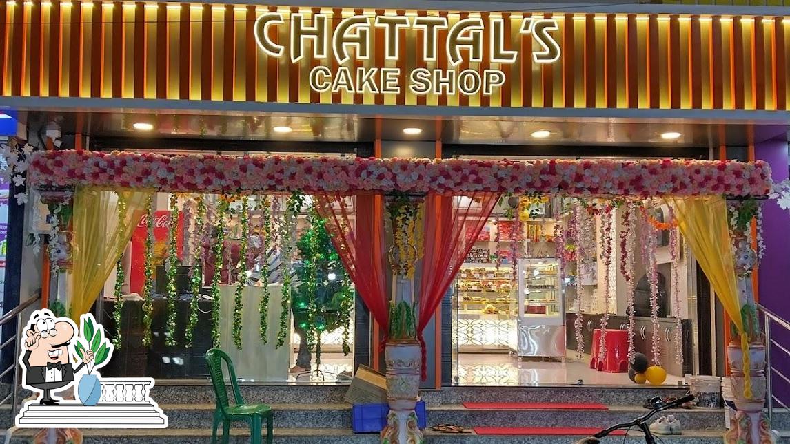 The exterior of Chattal's Cake shop