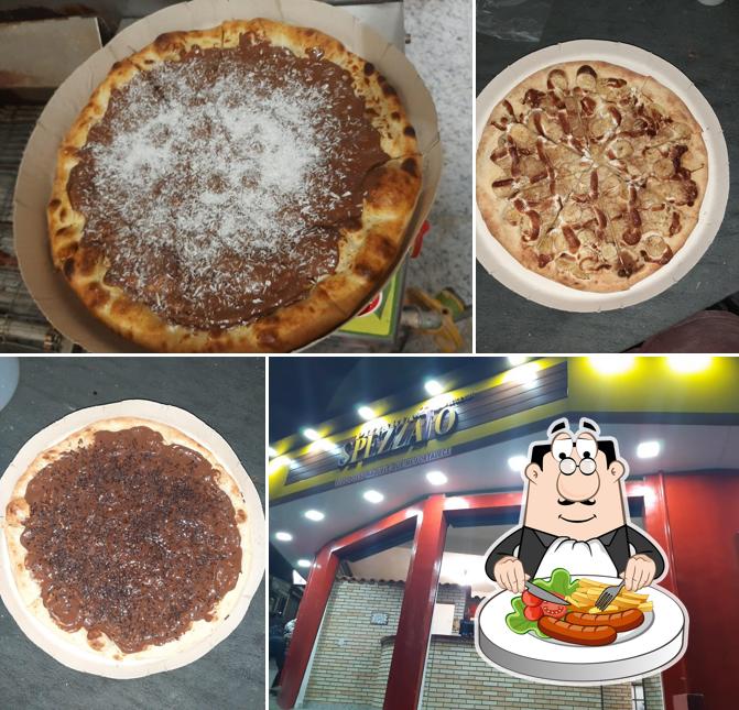 Comida em Pizzaria Spezzato