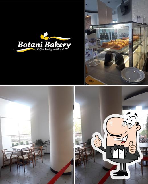 See this picture of Botani Bakery