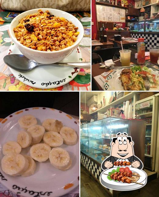 Comida em Estação Saúde