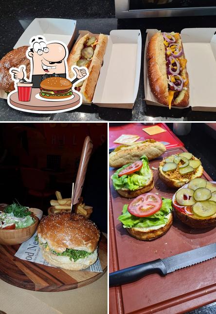 Закажите гамбургеры в "Peach Pit Burger Brussels"