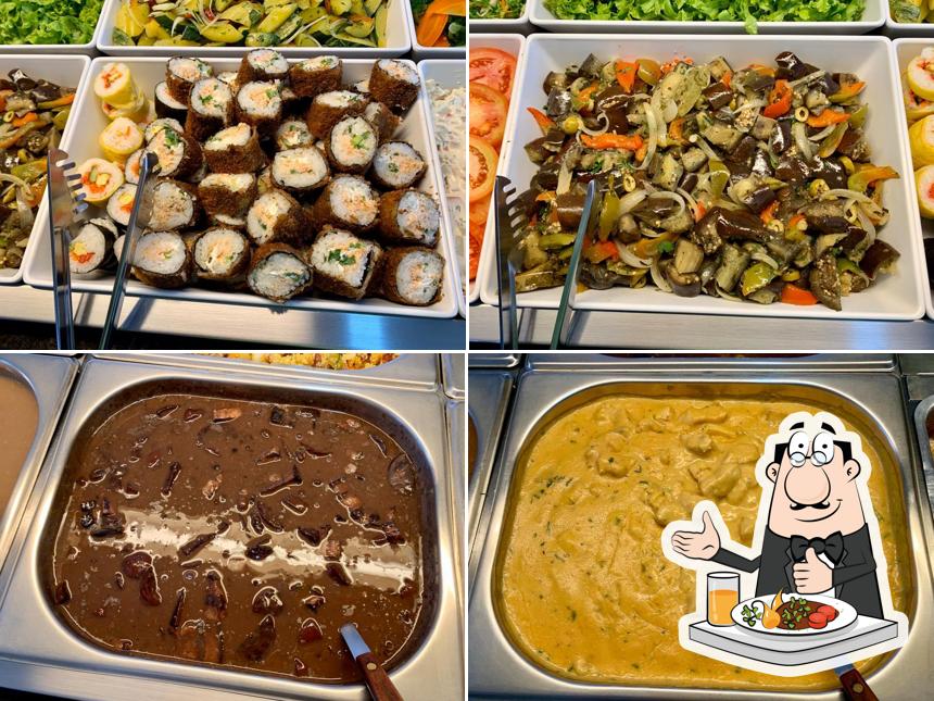 Comida em Restaurante D'agosto