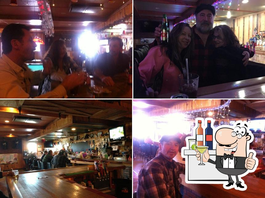 Schoolhouse Bar in USA Restaurant reviews