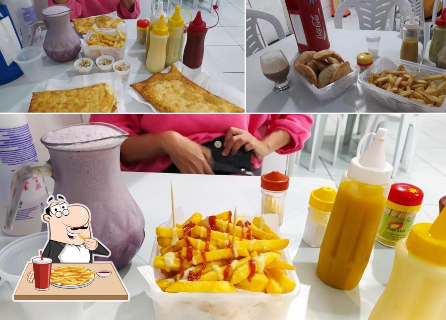 Experimente cbatatas fritas francesas no Paraiso dos Pasteis