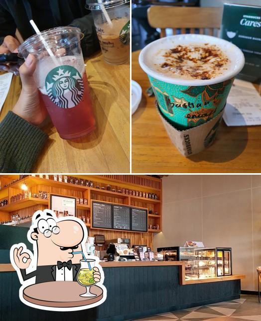 The photo of drink and interior at Starbucks Citra Raya