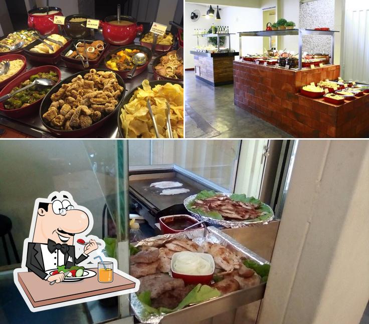 Comida em Cantina Bom Sabor