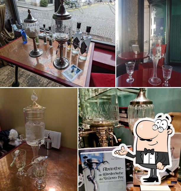 Gli interni di Absinthe Bar Die grüne Fee