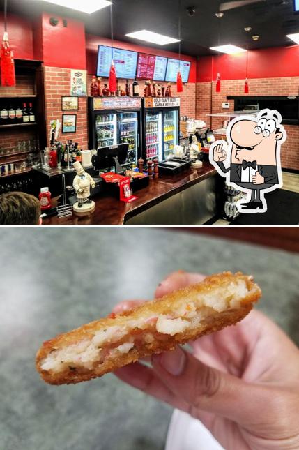 Ranch House Pizza in Hartford Restaurant menu and reviews