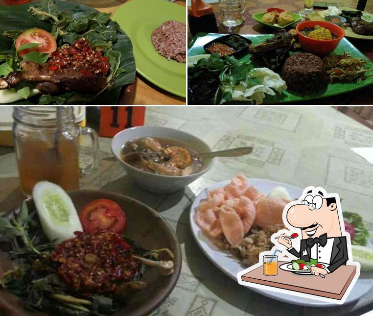 Food at Bebek & Ayam Goreng Pak Ndut