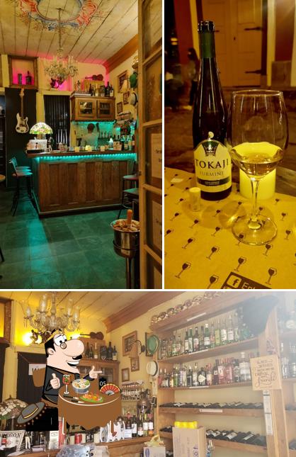 O Entrepot du Vin se destaca pelo comida e interior