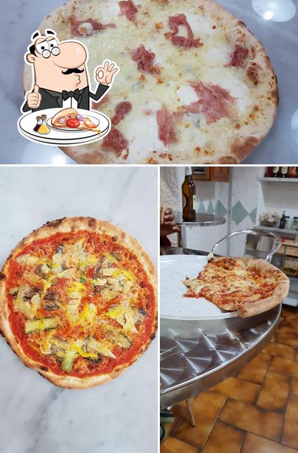 Prova una pizza a Pizzeria Ti Piacerà Savona