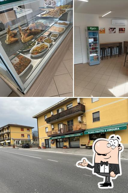 La foto di interni e cibo da Plaka Pregiata Rosticceria