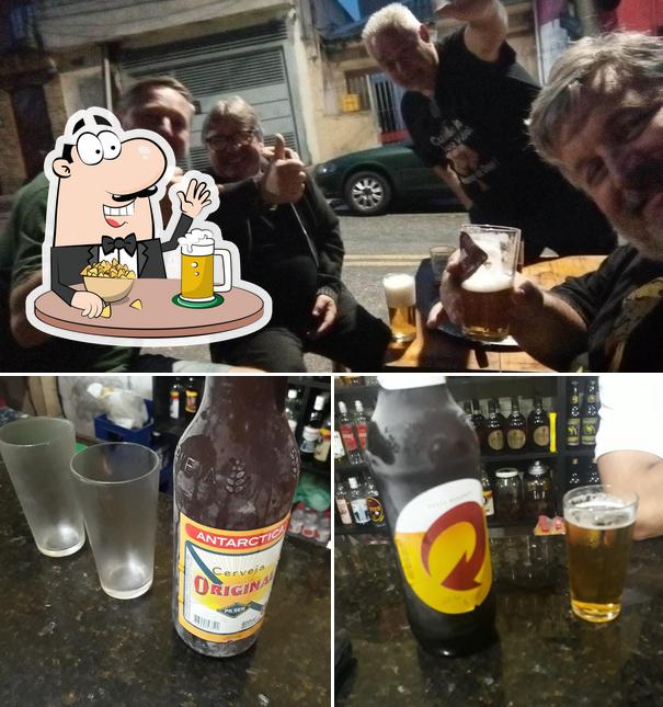 Pide una pinta de cerveza rubia o tostada