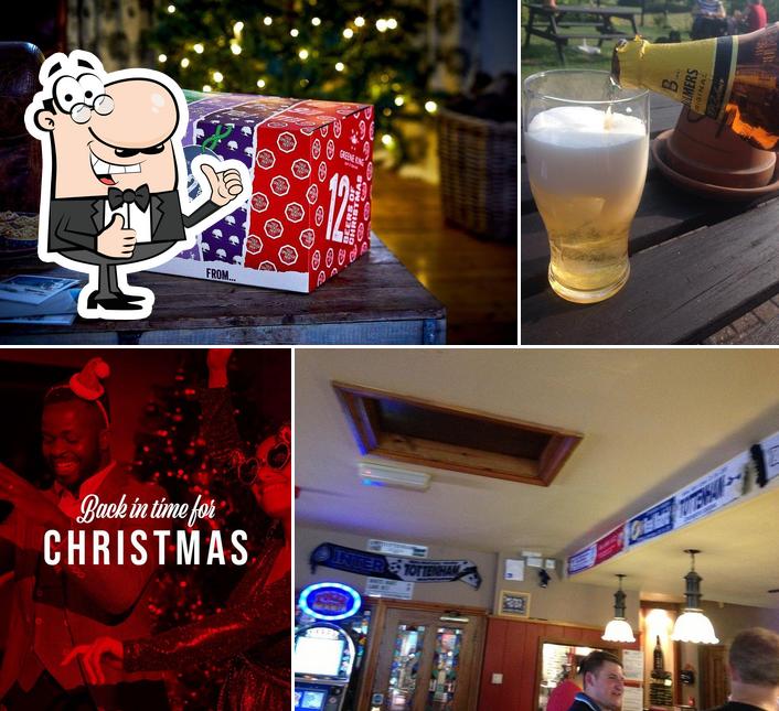 Woodlands Edge, Midwinter Cl in Swindon Restaurant menu and reviews