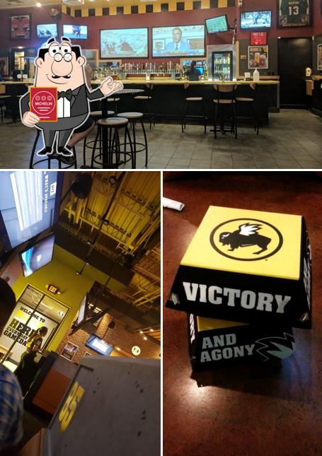 Buffalo Wild Wings, 4325 Norfolk Pkwy in West Melbourne Restaurant