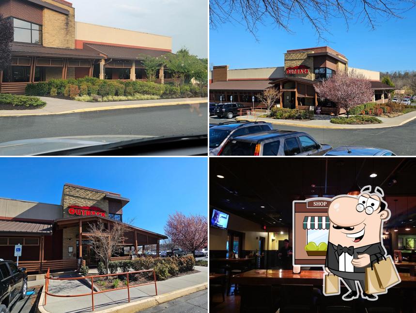 Check out how Outback Steakhouse looks outside