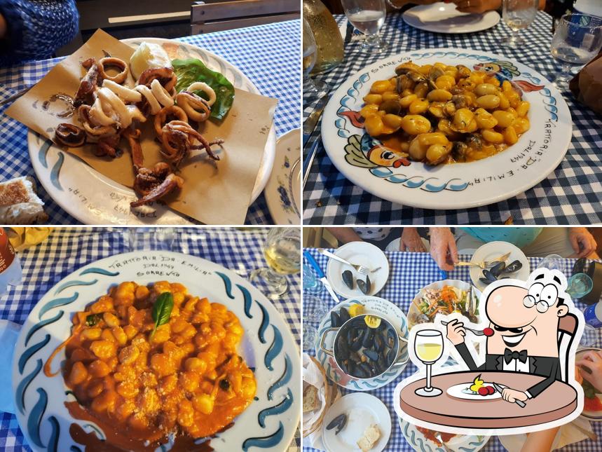 Platti al Trattoria Da Emilia