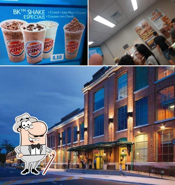 A imagem do Burger King’s exterior e bebida