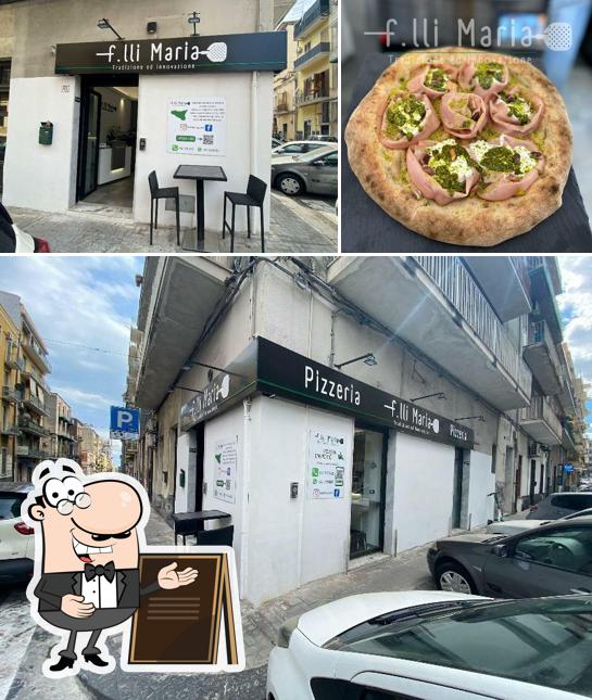 Guarda la foto che raffigura la esterno e cibo di Pizzeria F.lli Maria