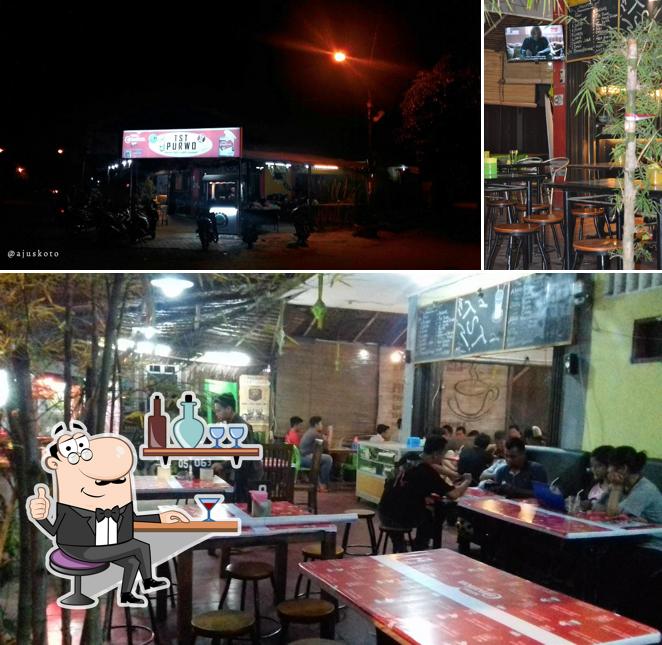 Tst Purwo Cafe Medan Restaurant Reviews