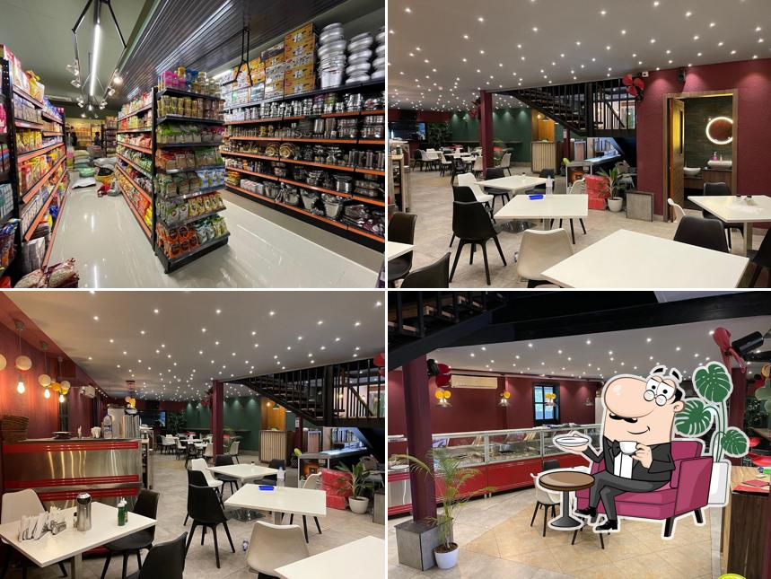 Paramount restaurant and supermarket