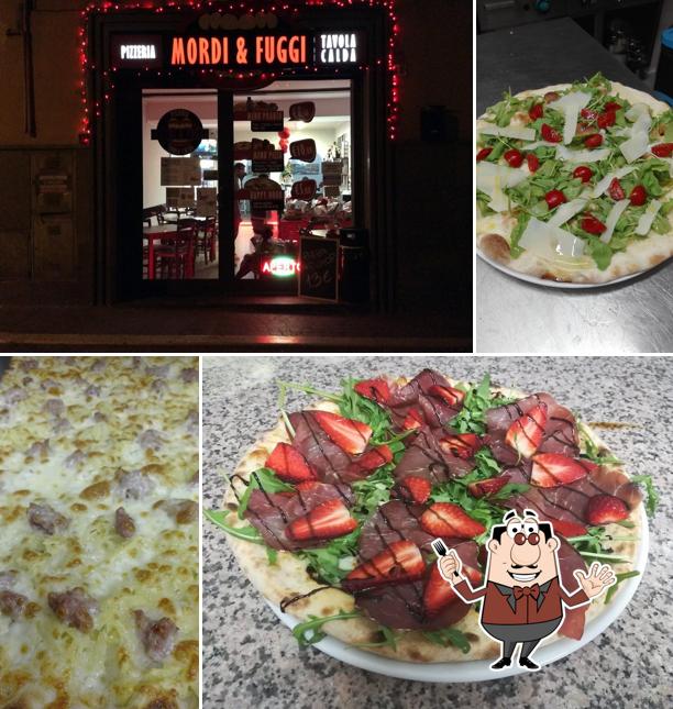 Еда в "Pizzeria Mordi e Fuggi"