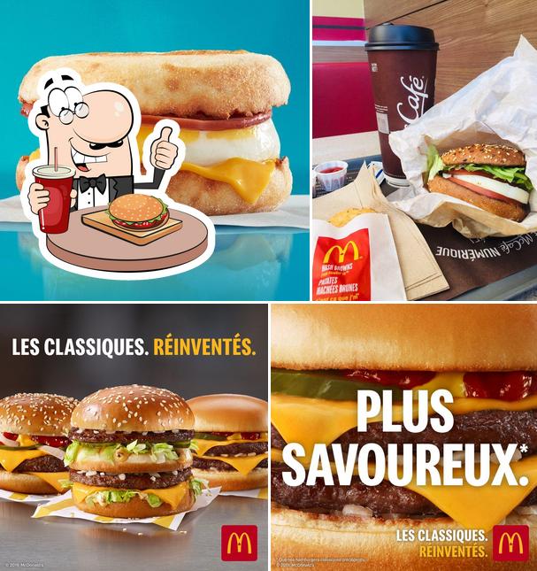 Commandez un hamburger à McDonald's