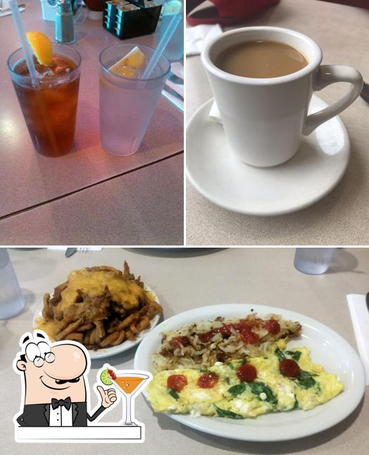 Michael's Family Restaurant & Diner, 501 Easton Rd in Glenside