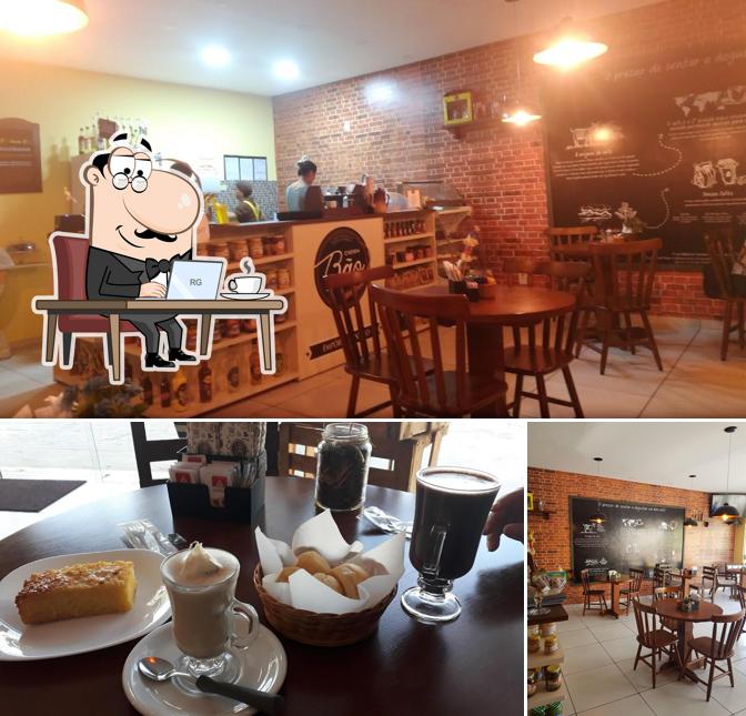 Veja imagens do interior do Cafeteria - Cheirin Bão