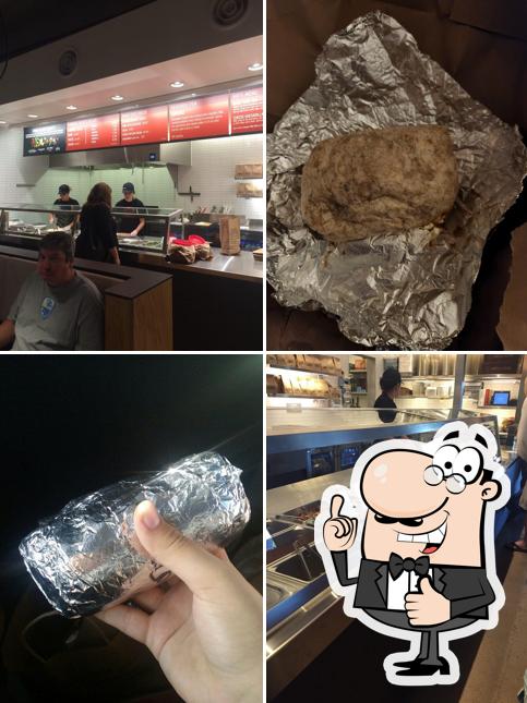 Look at this pic of Chipotle Mexican Grill