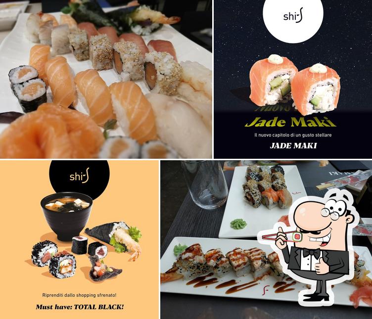 {Restaurant_name} ha disponibilità di piatti di sushi