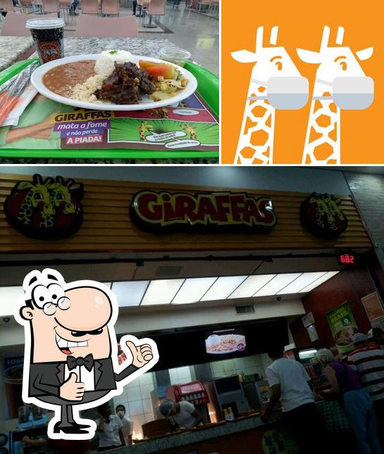 Look at the image of Giraffas Ana Shopping Anápolis