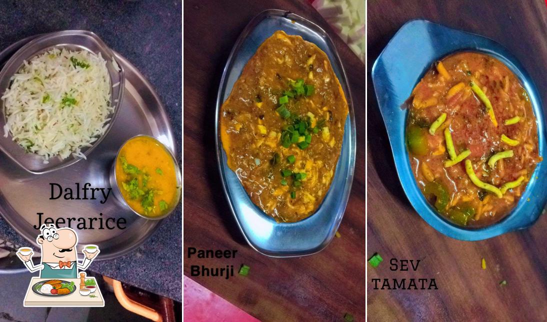 Meals at Shiv Kathiyawadi and Punjabi