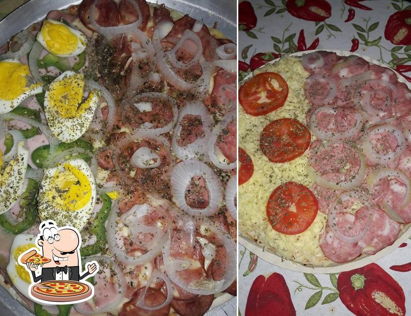 Experimente pizza no Pizzas Bom Gosto