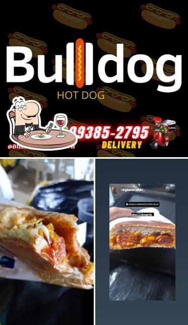 Comida em Bulldog pvh