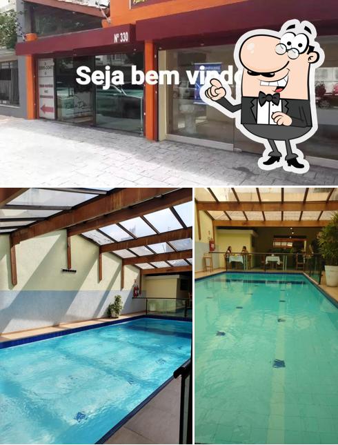 O exterior do Dia a Dia Grill (Piscina)