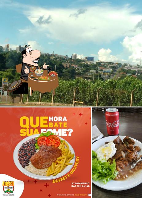 Entre diversos coisas, comida e exterior podem ser encontrados no Restaurante Angeli