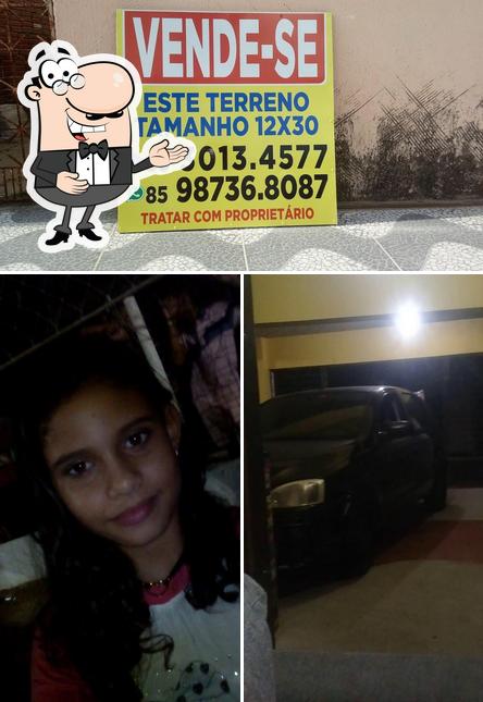 Look at the image of Casa do Frango