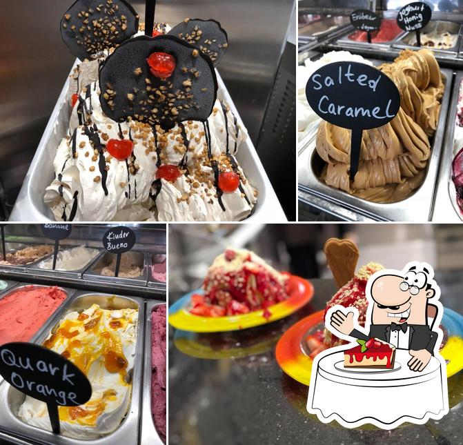 Eiscafé Dolce Vita propose une sélection de desserts