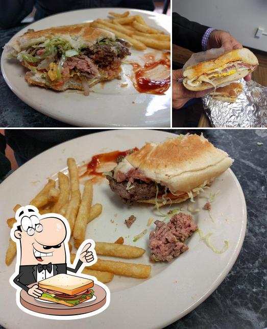 Amazing Bagel in East Brunswick Restaurant menu and reviews