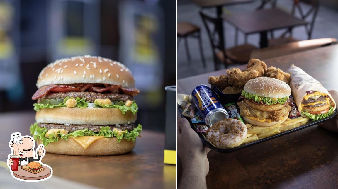 Faites-vous plaisir avec un hamburger à Chicken Street Reims Naan & Fried Chicken