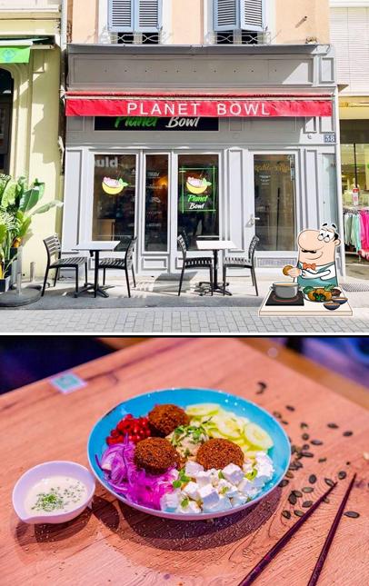 Falafel al Planet Bowl Healthy food Lausanne Saint-Laurent