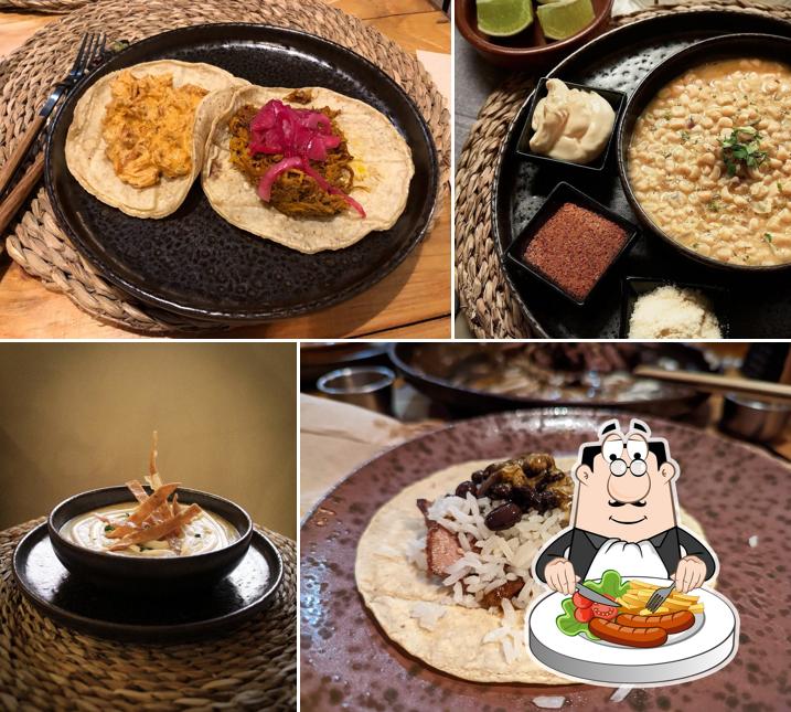 Comida en Hijo Del Maíz - Antojería