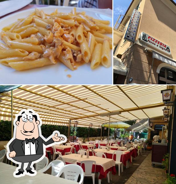 Gli interni di Osteria del Mare