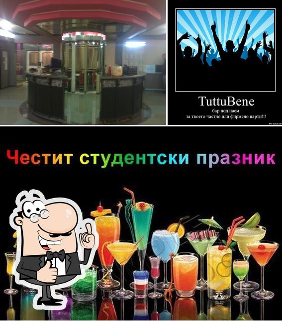 Взгляните на фото пиццерии "TuttuBene"