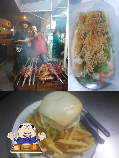 Comida em Lancheria delicias da Branca