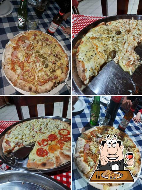 No Restaurante GOSTAO CAIPIRA, você pode degustar pizza