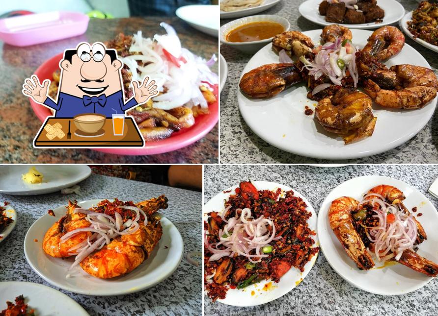Food at Usthad Hotel