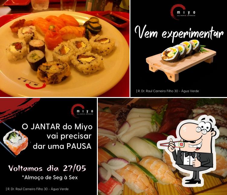 Sushi é um famoso prato originário do Japão